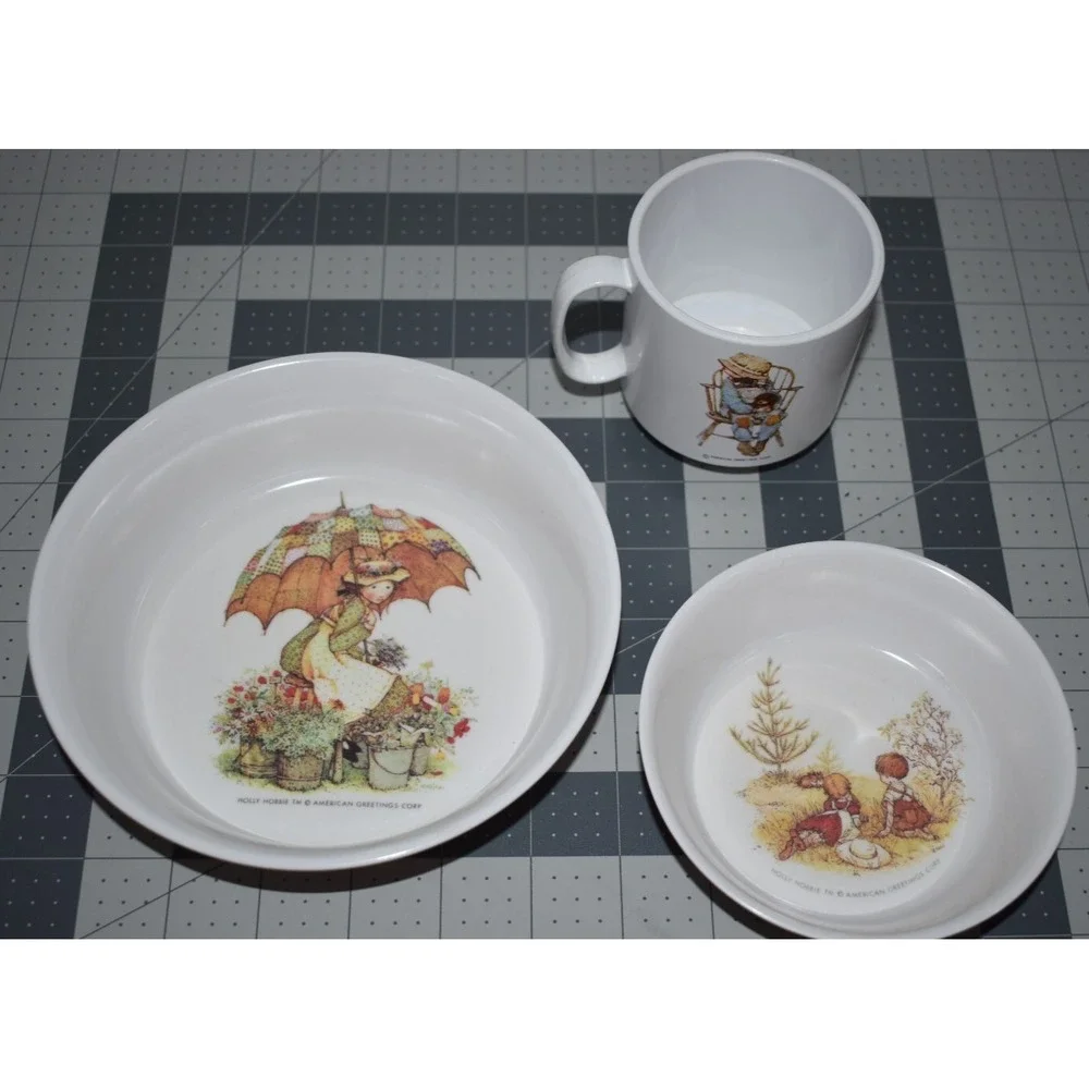1972 Holly Hobbie American Greetings Kids‎ Play Dishes Plate Mug Cup Dish Oneida